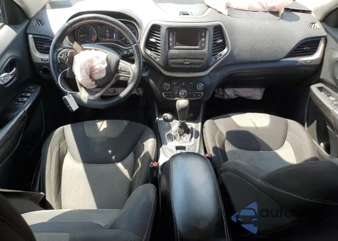 2014 Jeep Cherokee Latitude z USA, uszkodzony, nr VIN 1C4PJMCS1EW121947